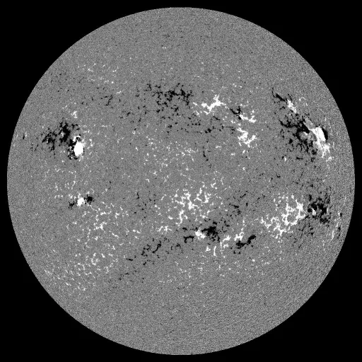 Solar Magnetic Fields
