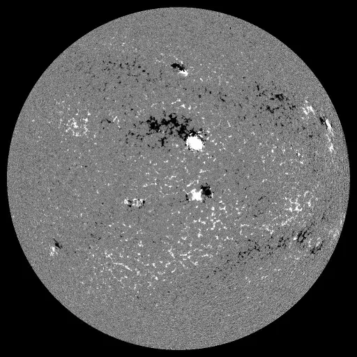 Solar Magnetic Fields