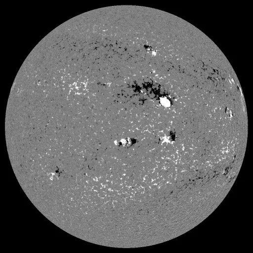 Solar Magnetic Fields