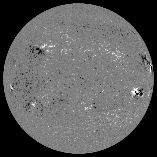 Solar Magnetic Fields