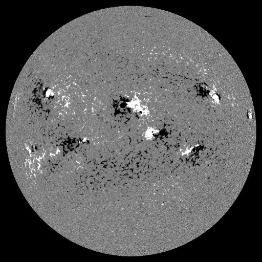 Solar Magnetic Fields