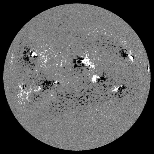 Solar Magnetic Fields