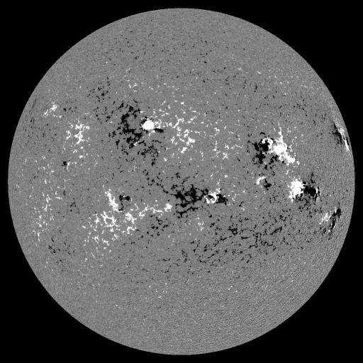 Solar Magnetic Fields