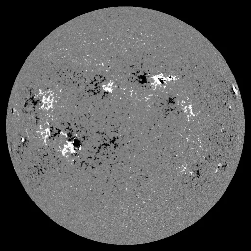 Solar Magnetic Fields