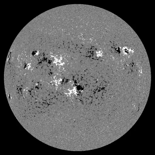 Solar Magnetic Fields