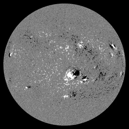 Solar Magnetic Fields