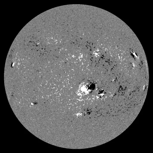 Solar Magnetic Fields