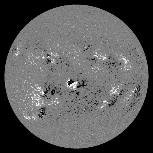 Solar Magnetic Fields