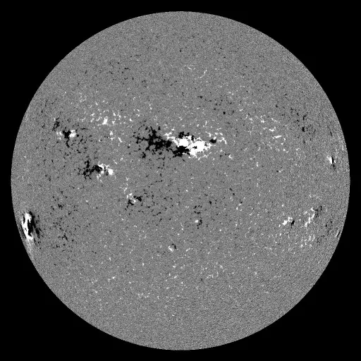 Solar Magnetic Fields