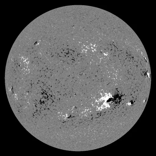 Solar Magnetic Fields
