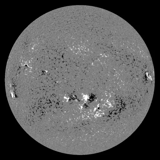Solar Magnetic Fields
