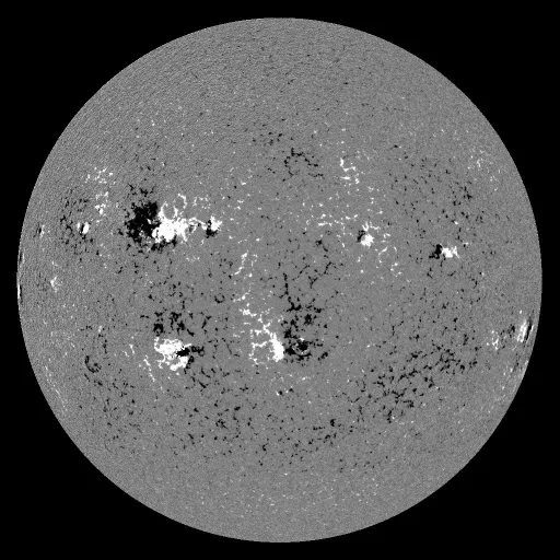 Solar Magnetic Fields