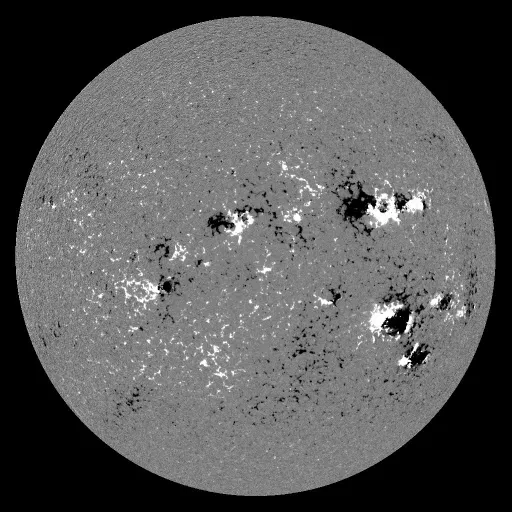 Solar Magnetic Fields