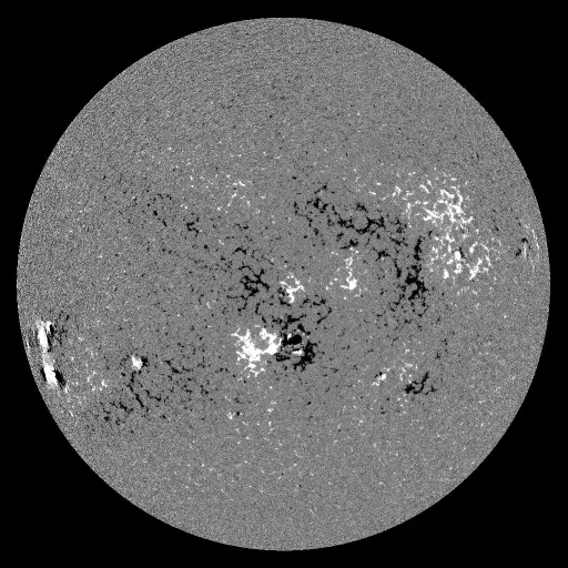 Solar Magnetic Fields