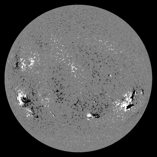 Solar Magnetic Fields