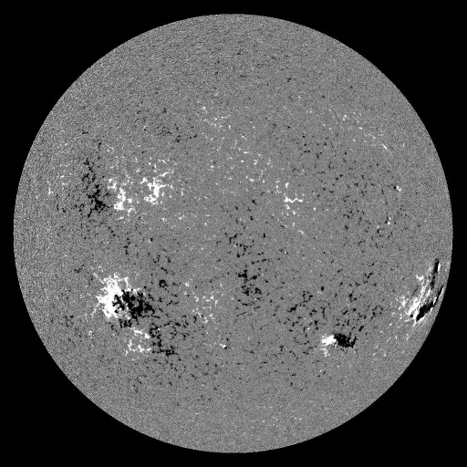 Solar Magnetic Fields