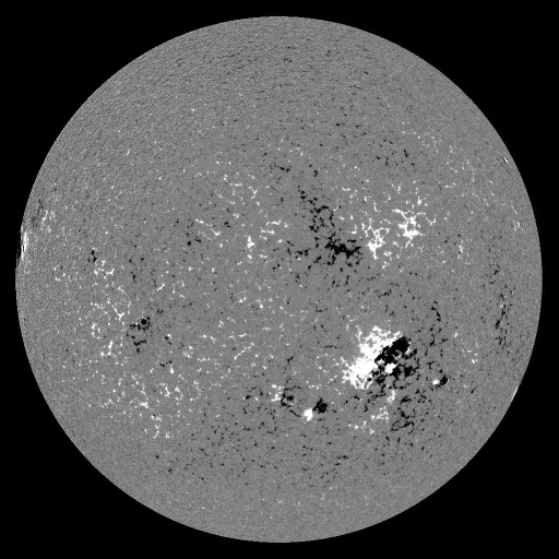 Solar Magnetic Fields