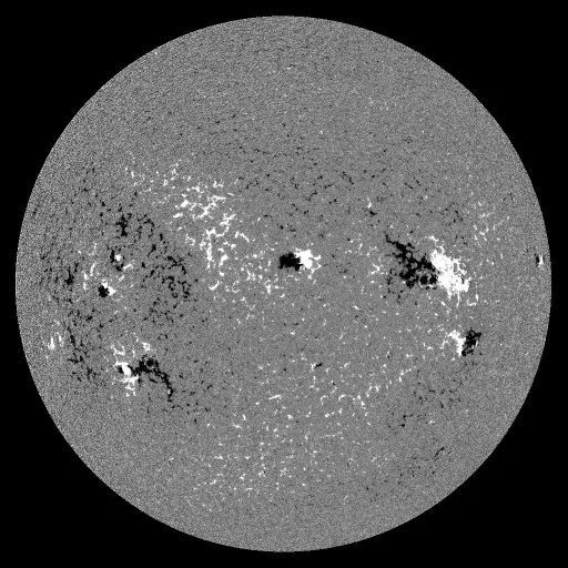 Solar Magnetic Fields