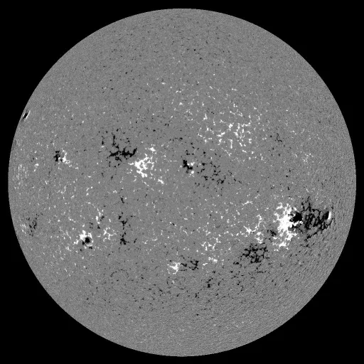 Solar Magnetic Fields