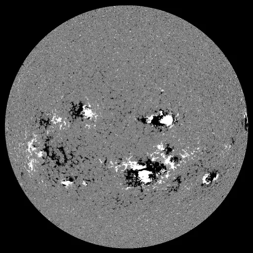 Solar Magnetic Fields