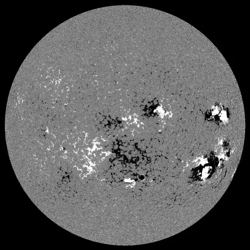 Solar Magnetic Fields
