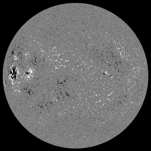 Solar Magnetic Fields