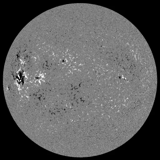 Solar Magnetic Fields