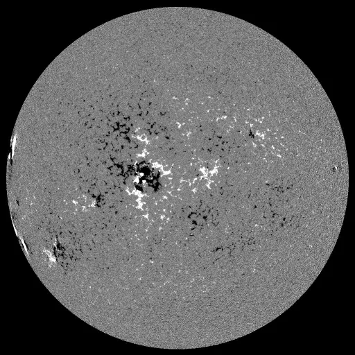 Solar Magnetic Fields