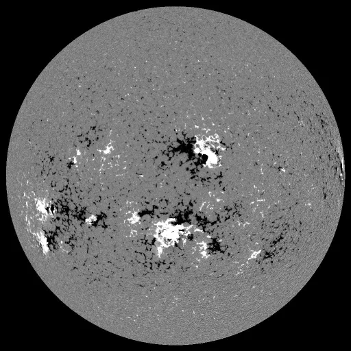 Solar Magnetic Fields