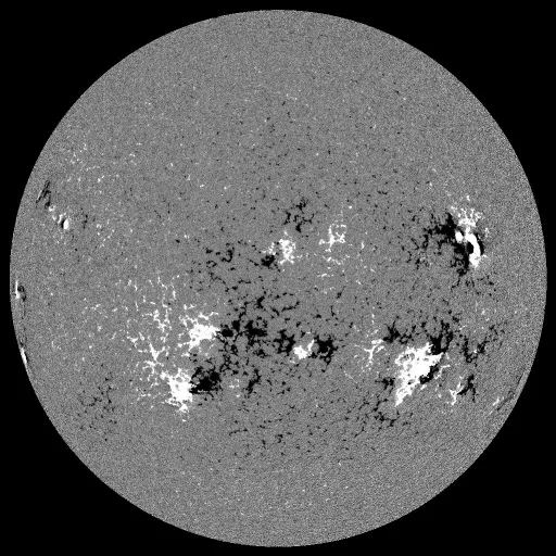 Solar Magnetic Fields