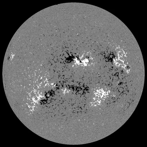Solar Magnetic Fields