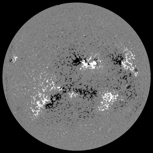 Solar Magnetic Fields