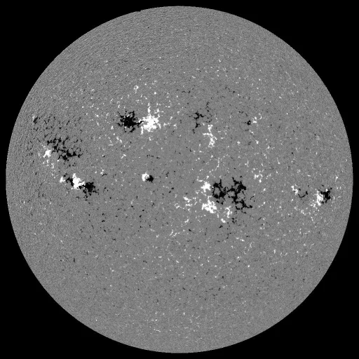 Solar Magnetic Fields