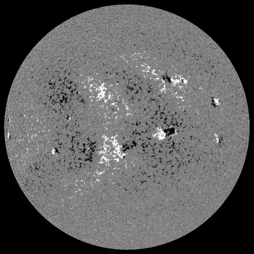 Solar Magnetic Fields