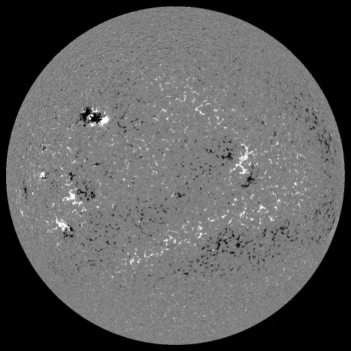 Solar Magnetic Fields