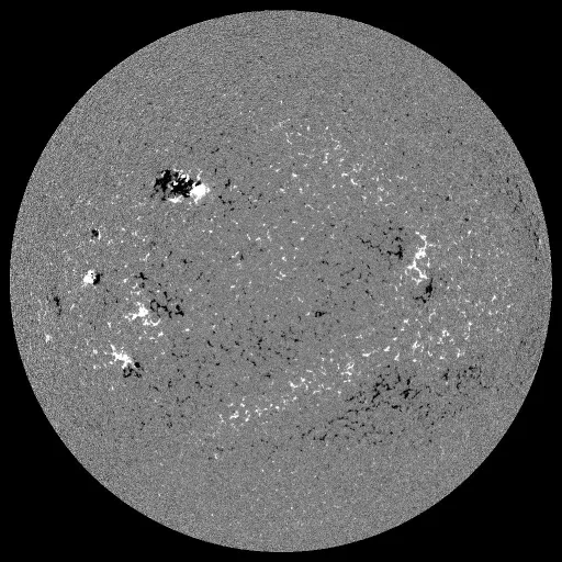 Solar Magnetic Fields