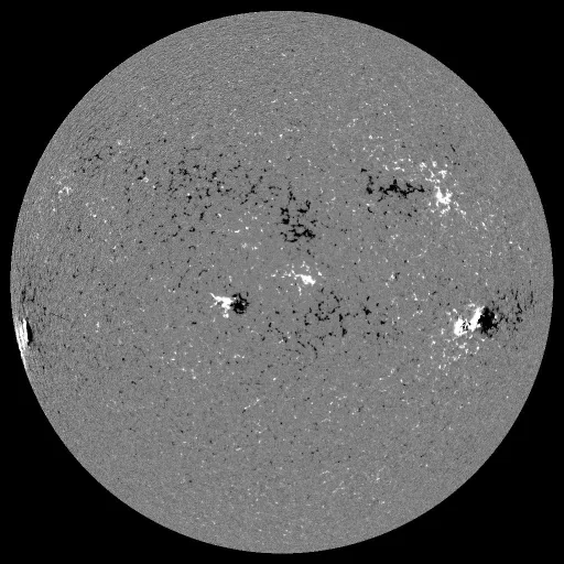 Solar Magnetic Fields