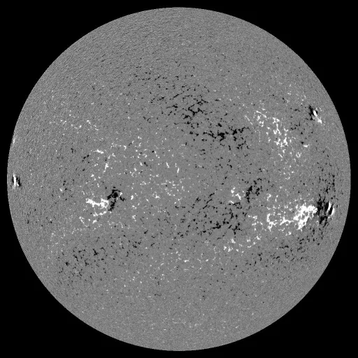 Solar Magnetic Fields