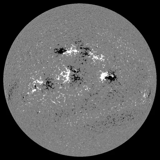 Solar Magnetic Fields