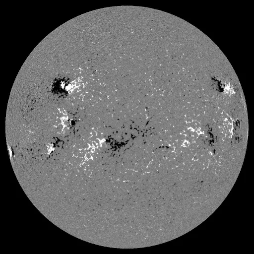 Solar Magnetic Fields