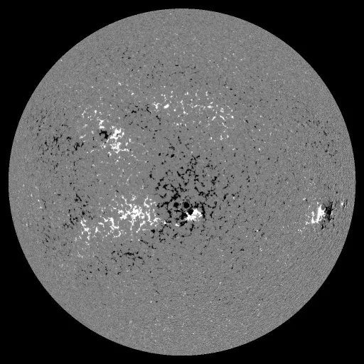 Solar Magnetic Fields