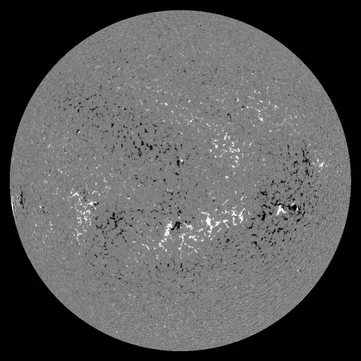 Solar Magnetic Fields