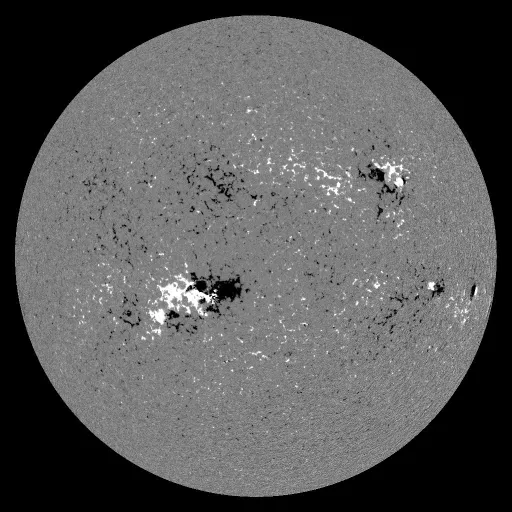 Solar Magnetic Fields