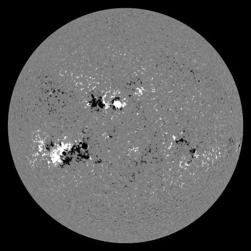 Solar Magnetic Fields