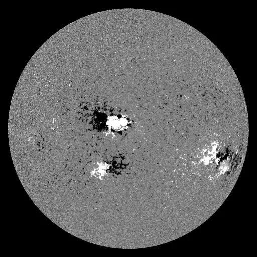 Solar Magnetic Fields