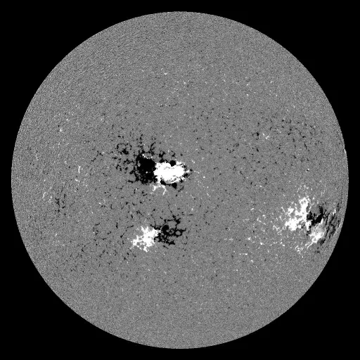Solar Magnetic Fields