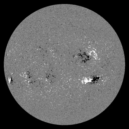 Solar Magnetic Fields