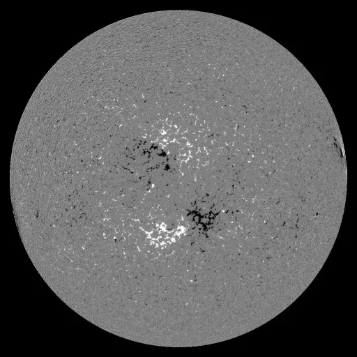 Solar Magnetic Fields