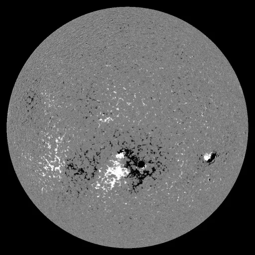 Solar Magnetic Fields