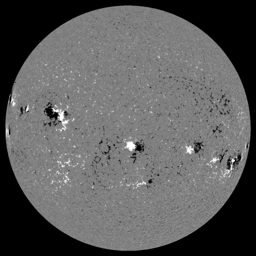 Solar Magnetic Fields